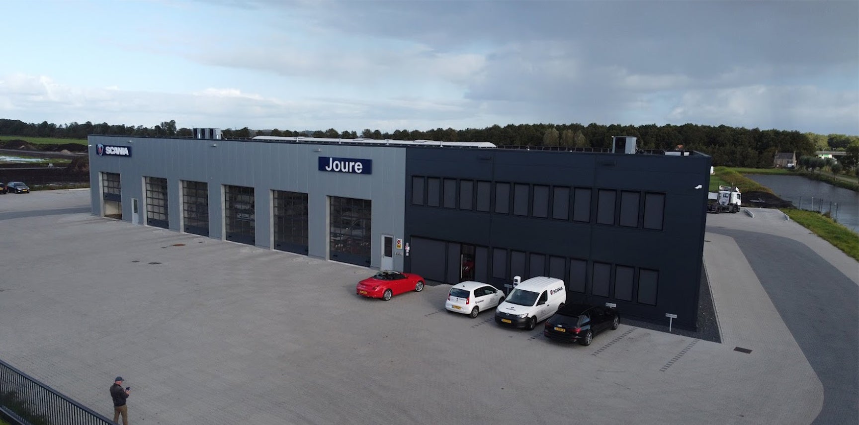 Garage pour camions Scania Joris Ide France